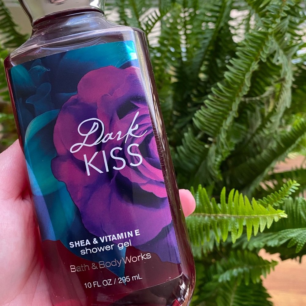 💋 B&BW Dark Kiss Body Wash 💋